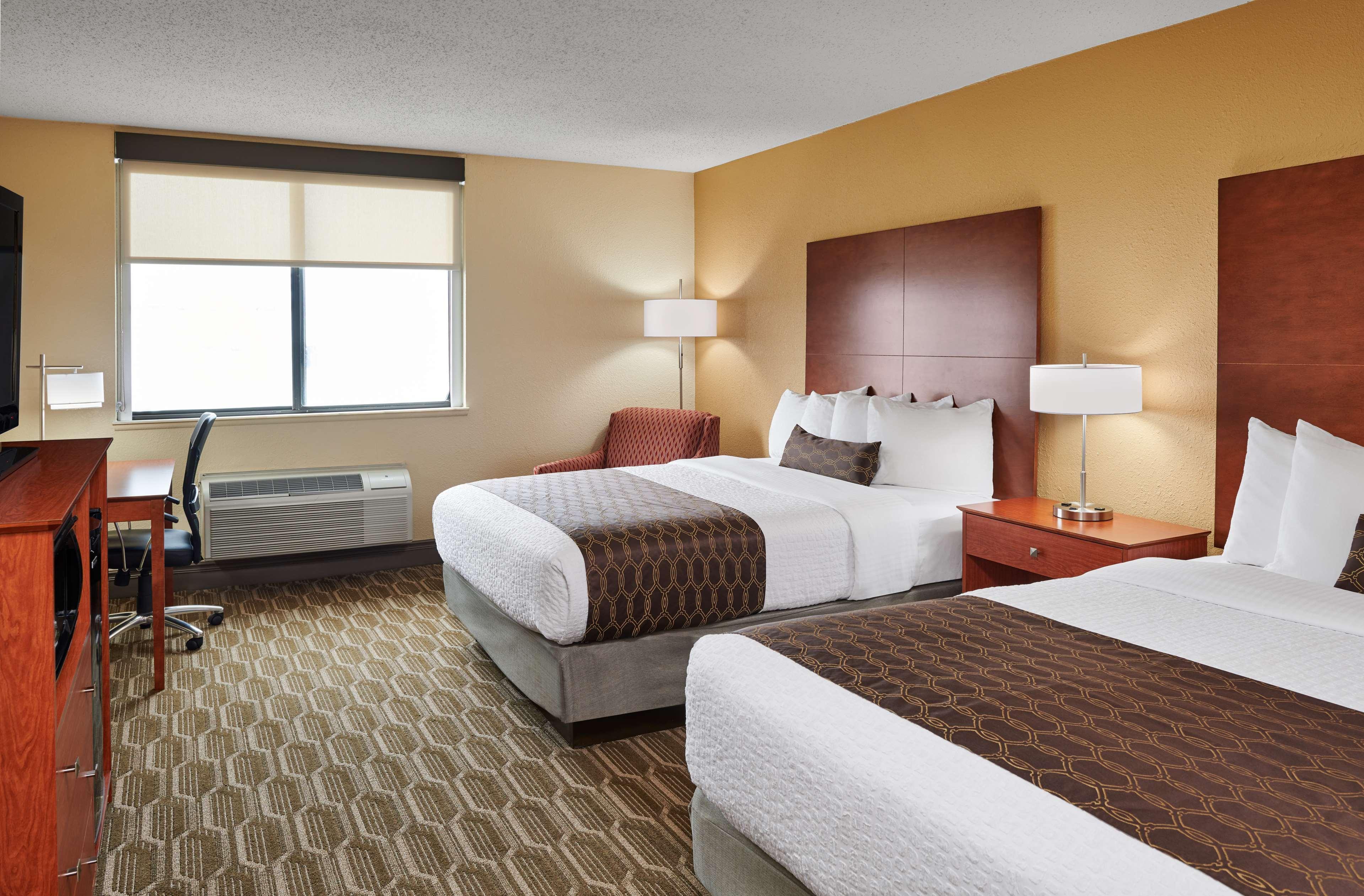 Best Western Plus Milwaukee Airport Hotel & Conference Center Exterior foto